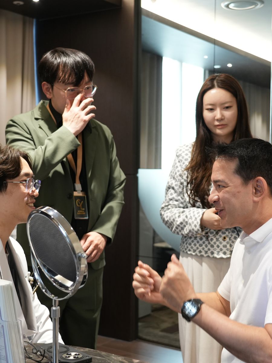 Ari Wibowo with CYL Korea Surgery