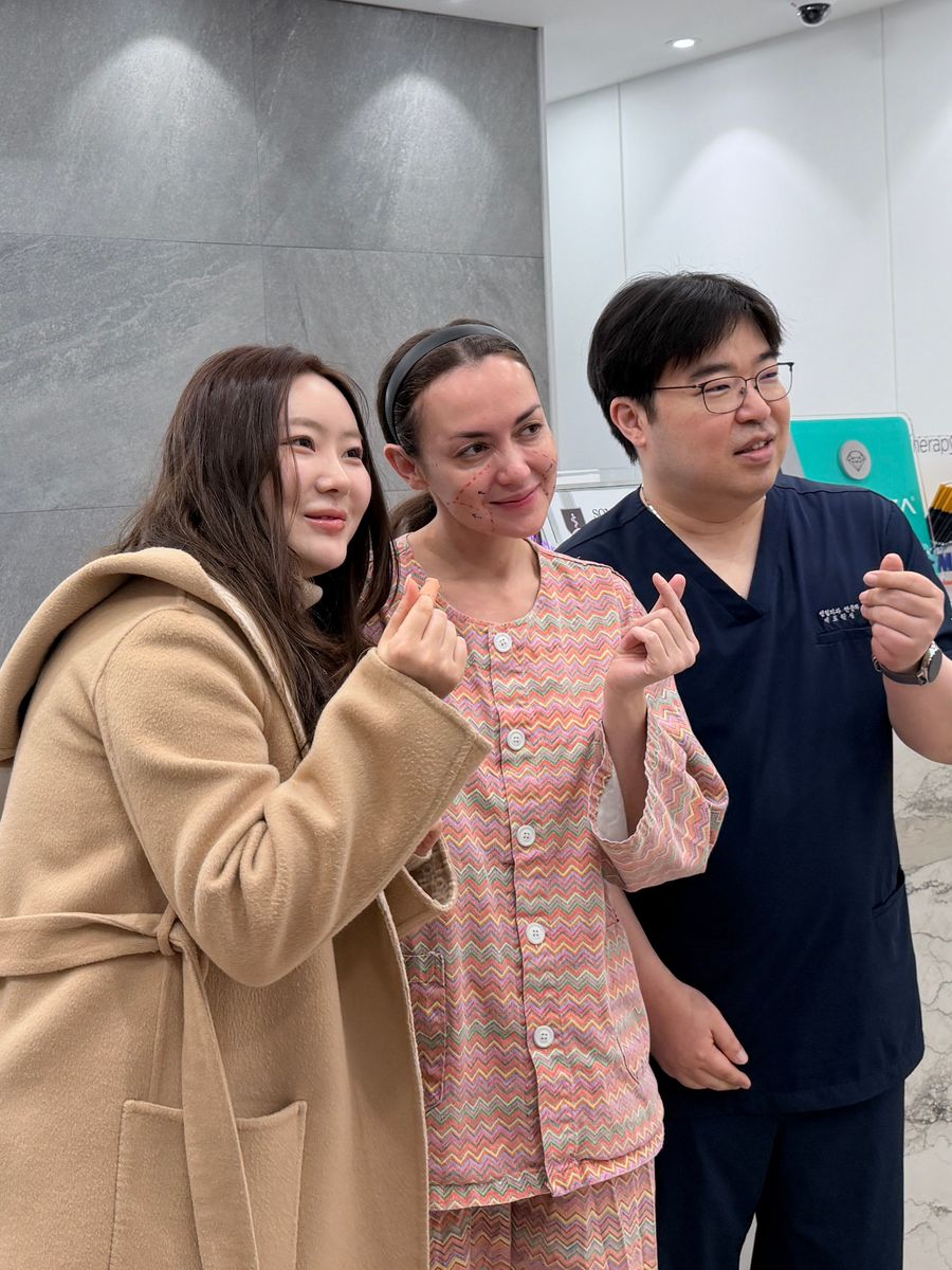 Rianti Cartwright with CYL Korea Surgery