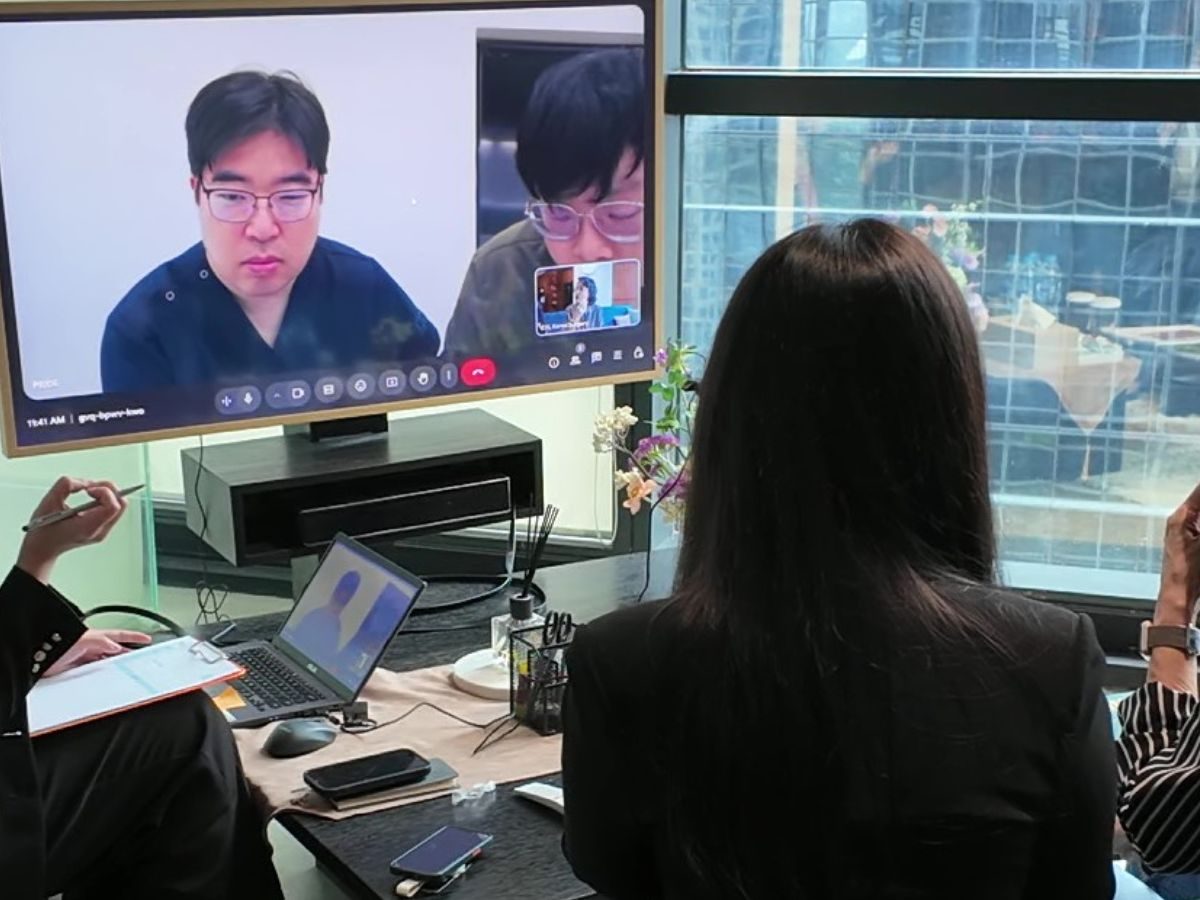 Remote follow-up consultation
